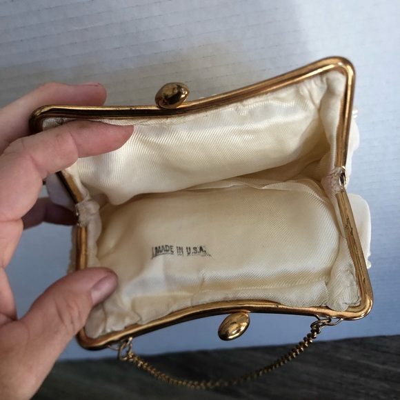 Vtg Faux Pearl Beaded Kiss Lock Clutch - Picture 10 of 14